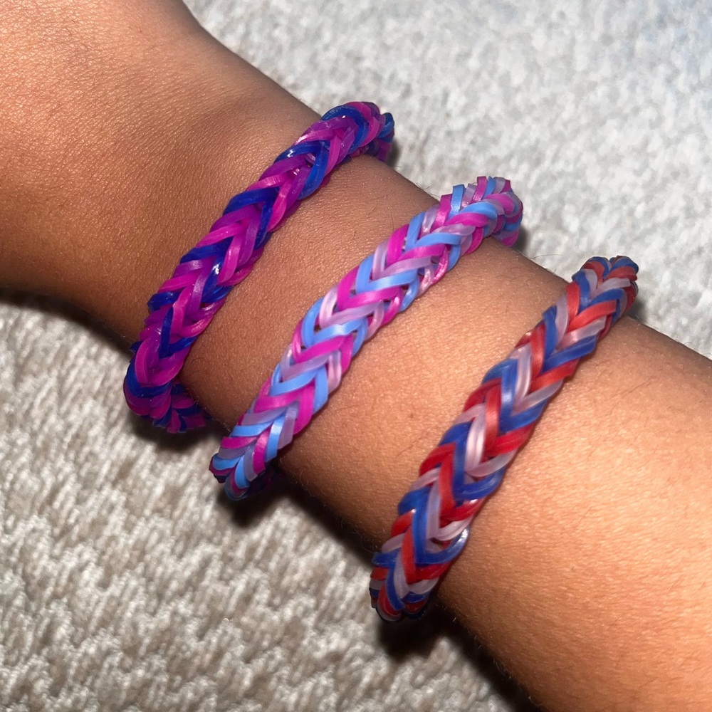 3 for $5 Rainbow Loom bracelets (Can customize)